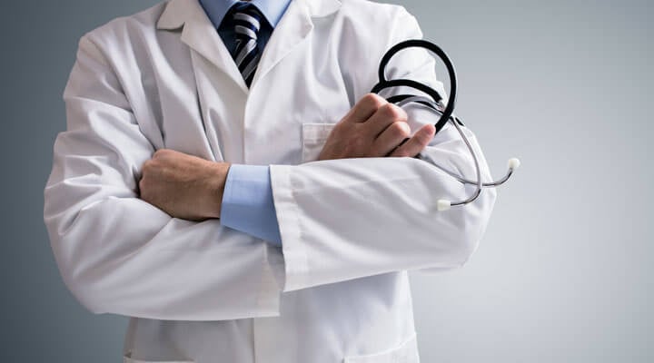 Dr. Jesús Montes González Médico Internista- ESPECIALIDADES PARA ADULTOS
