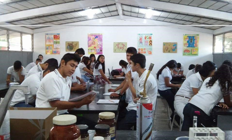 En el Laboratorio De Biología