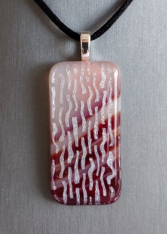 "Pink/Red & Silver"
by Nataliya Guchenia
Size - 2"H X 1"W
$35.00