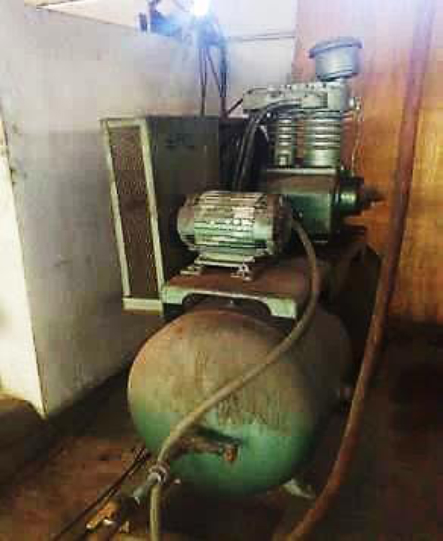 https://0201.nccdn.net/4_2/000/000/085/3be/compresor-de-piston-kellow.jpg