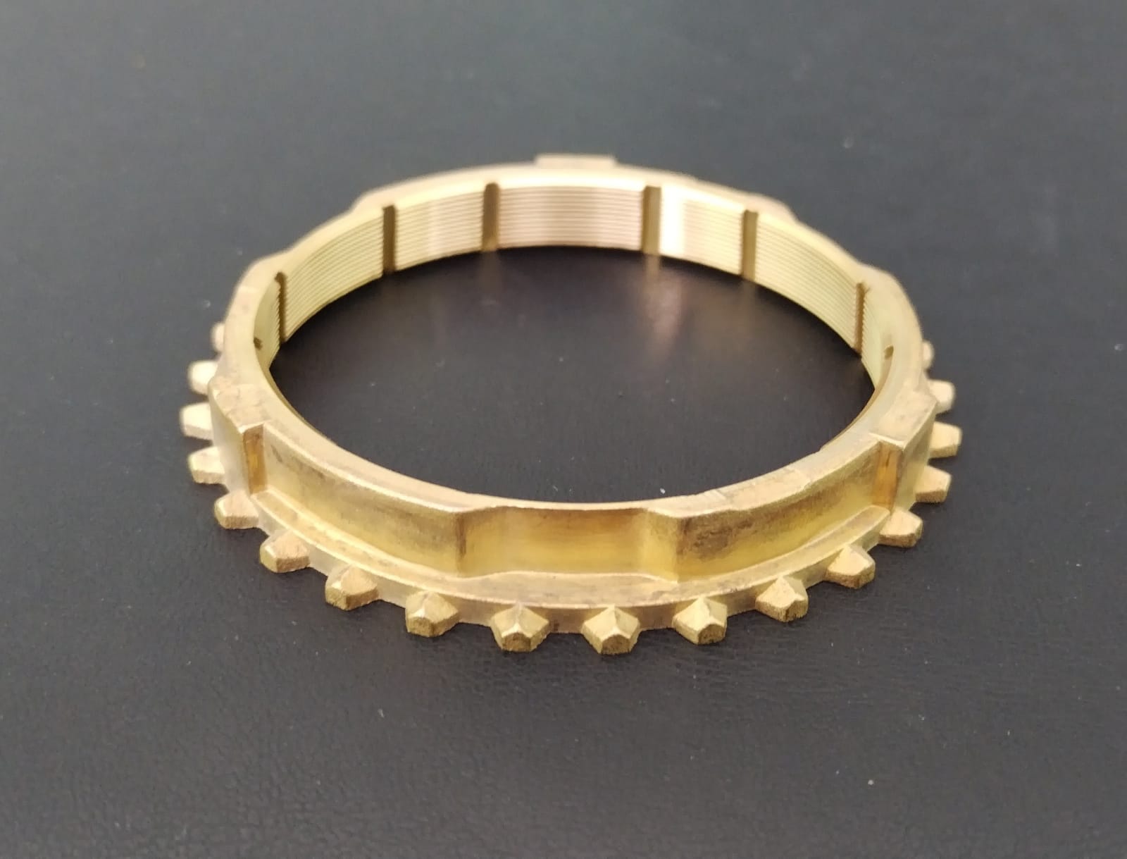 CHEVI (30 dientes)
GRANDE 
3RA 4TA
$178