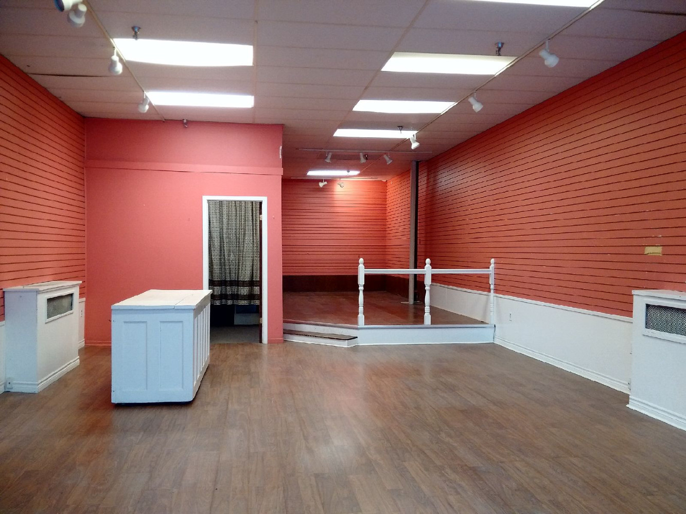 Parrtown Place Storefront