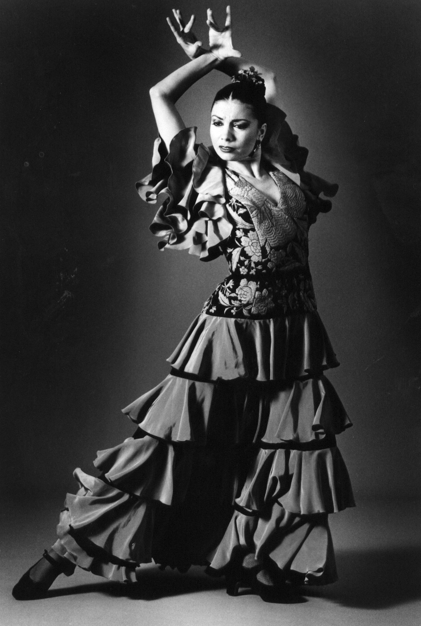 https://0201.nccdn.net/4_2/000/000/086/598/La-Tania-Dancer.jpg