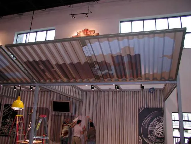 HARLEY DAVIDSON
Pressure Sensitive Vinyl Murals