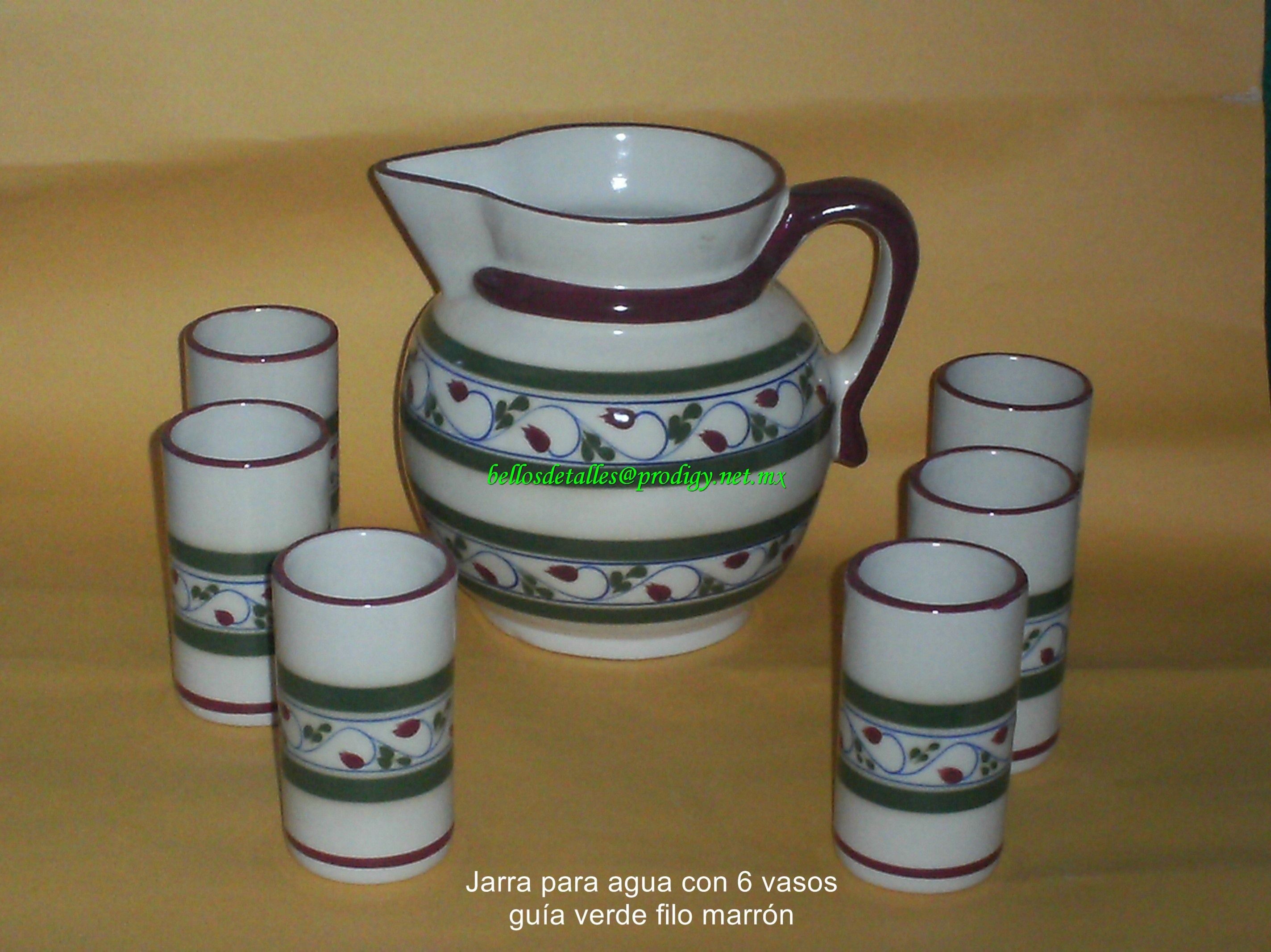 https://0201.nccdn.net/4_2/000/000/087/448/Jarra-para-agua-y-6-vasos-gu--a-verde-filo-marr--n-2848x2134.jpg