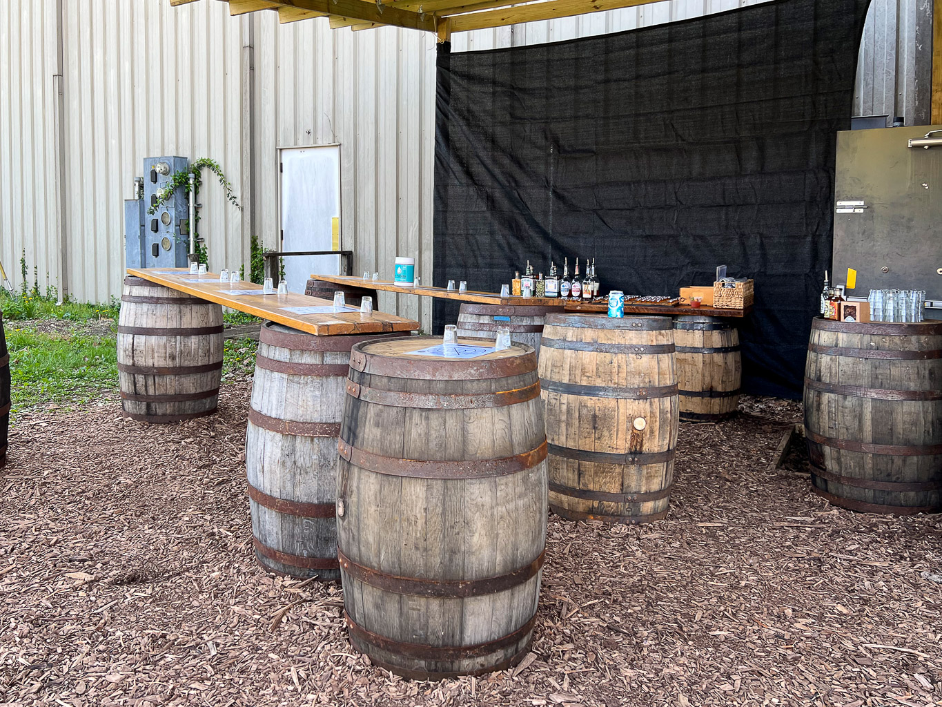 Tasting Bar / Cocktail Bar -Bluegrass Distillers